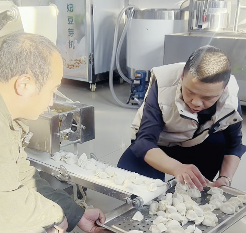 素餡餃子機